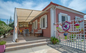 Dora's Tsilivi Beach House A by 